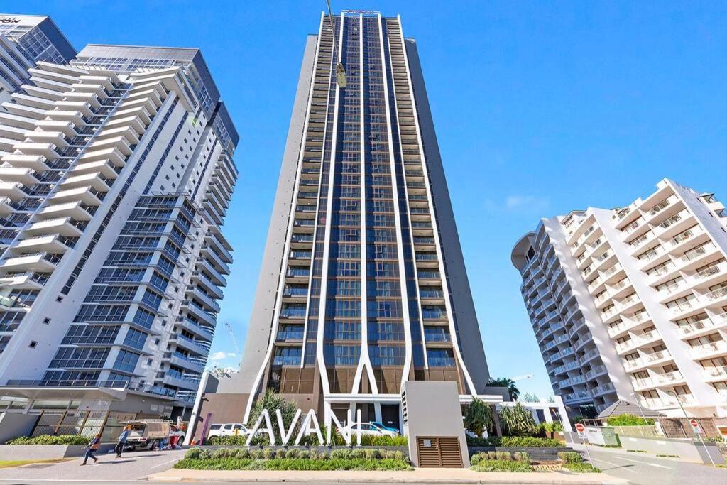 Broadbeach Stunner Modern And Central Guldkusten Exteriör bild